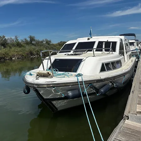 Bateau-maison Spacieux Au Port - 8 Pers. - Api-1-46-38